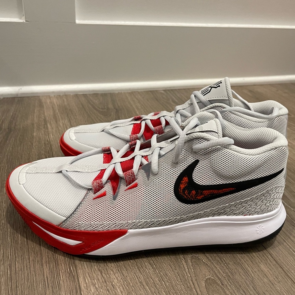 🔥NIKE Kyrie Flytrap Shoes🔥